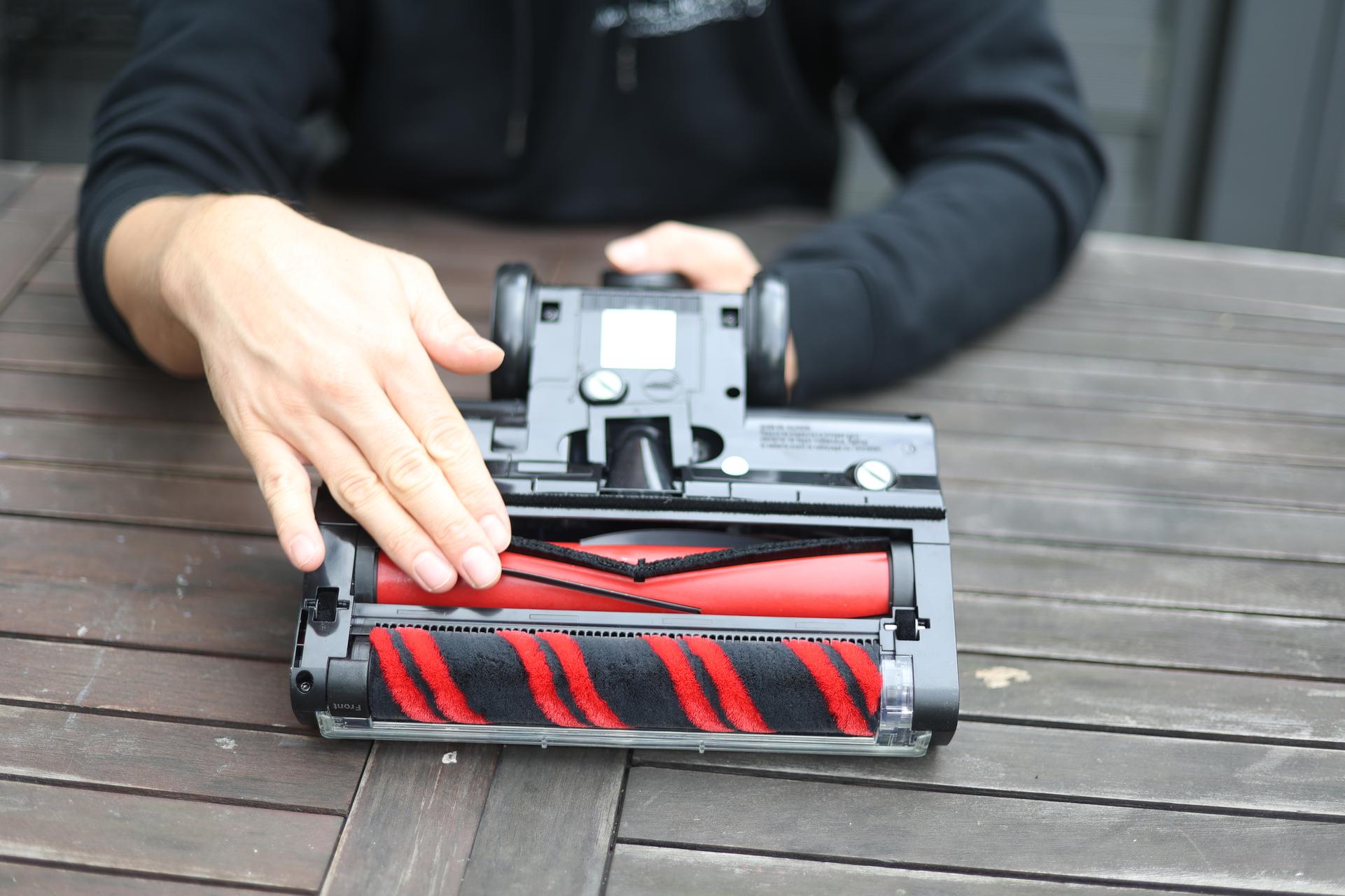 Die zwei Bürstenwalzen des Shark Stratos